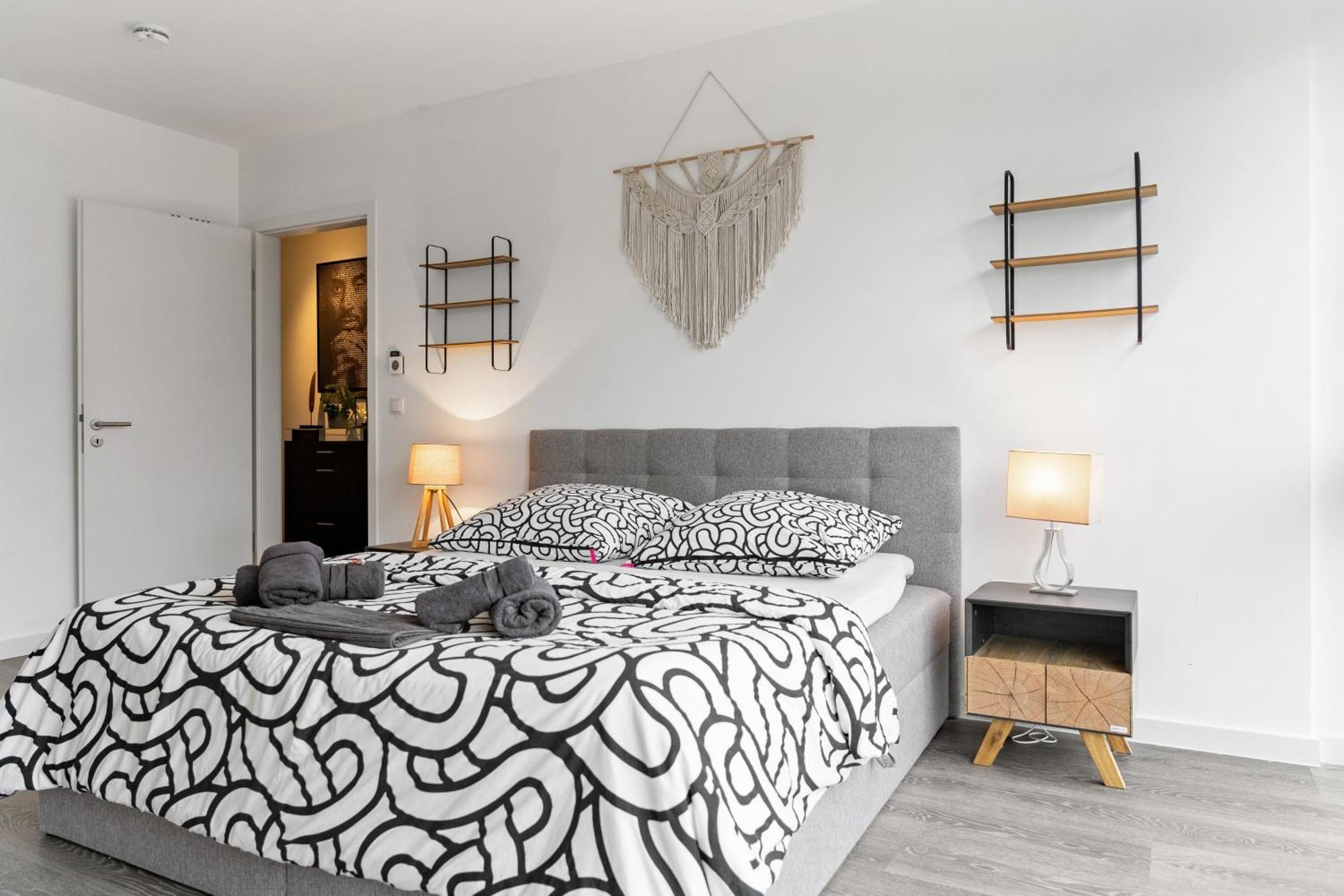 Modern Style Business Suite - Office - Kitchen - Balcony Herzogenaurach Kültér fotó