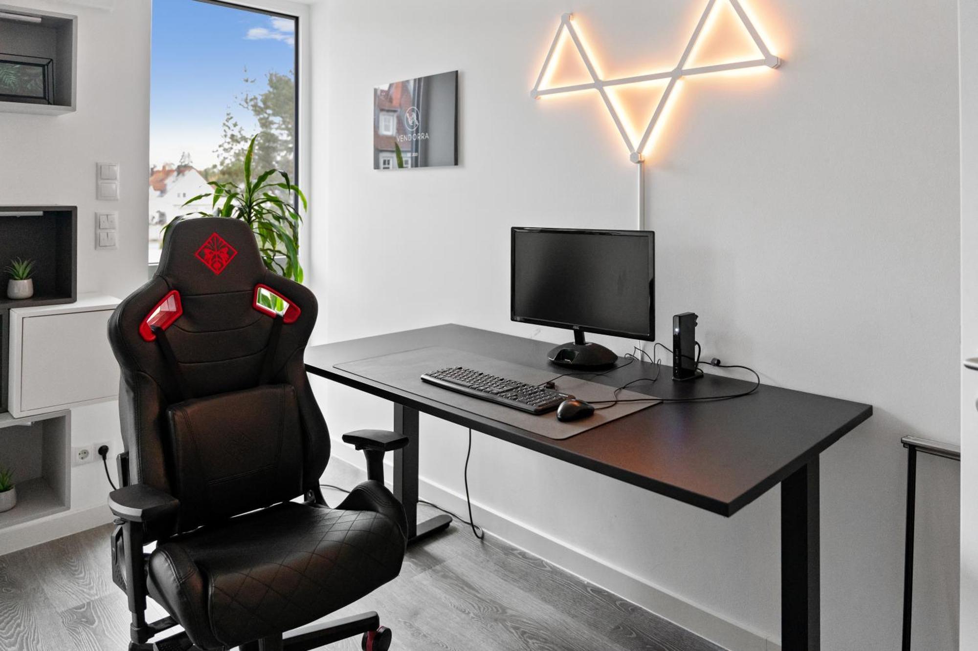 Modern Style Business Suite - Office - Kitchen - Balcony Herzogenaurach Kültér fotó
